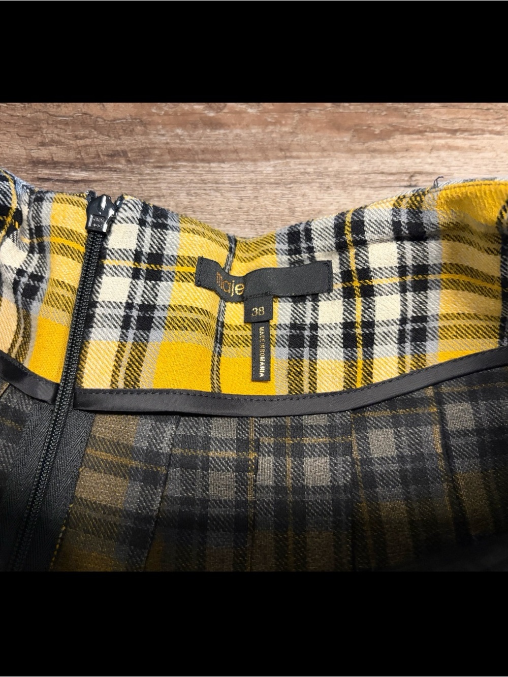 EUC MAJE Yellow Black Plaid Skirt Buckle Detail 38 M 6 - Picture 5 of 8